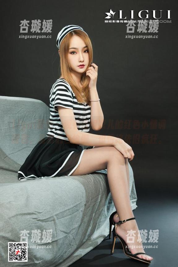 Ligui丽柜-凉儿 Ligui丽柜 - 观看这组凉儿的红色小情调图包,虽然心在偷懒,但情绪依旧疯狂。