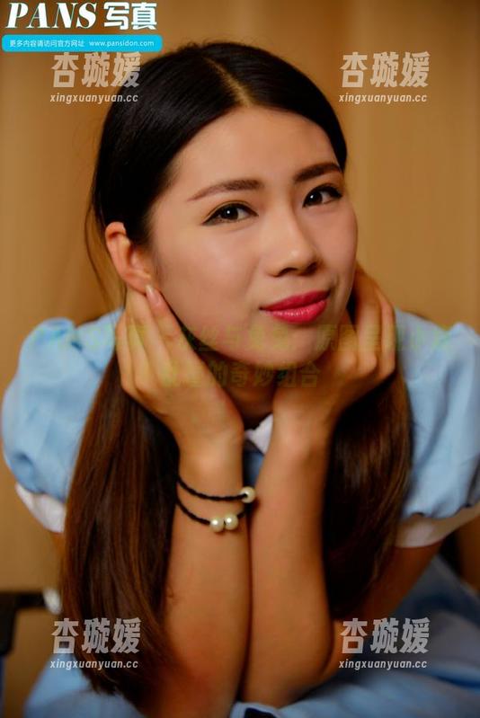 PANS写真 - 灰丝与兔兔：原图呈现小鹿乱撞的奇妙组合