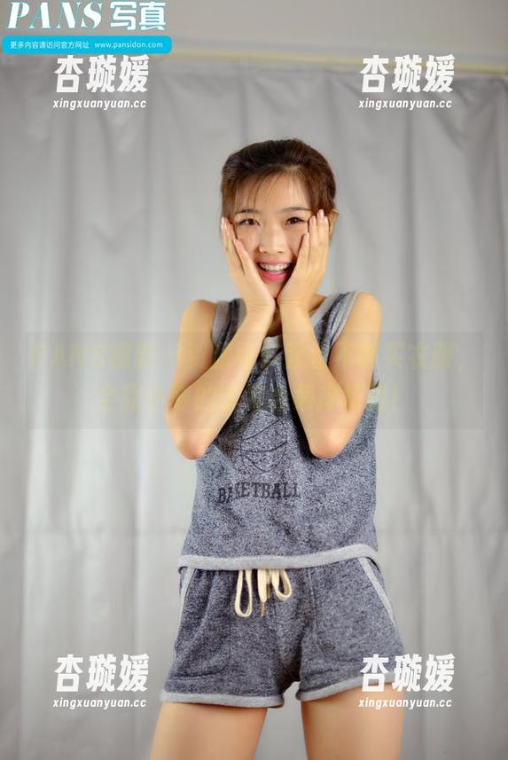 PANS摄影-小奇 PANS摄影 - 资源再多我也不够买衣服,全靠小奇的套装合集撑场面!