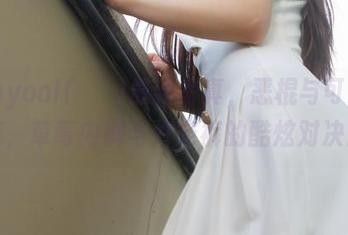 Seoyool(서율)最新写真，恶棍与可爱并存，草莓内裤与灯笼裤的酷炫对决！