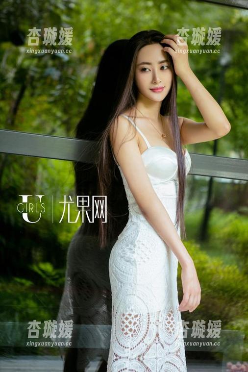UGirls尤果网 - 易阳的夏天图集：谁说夏天只能混吃等死？