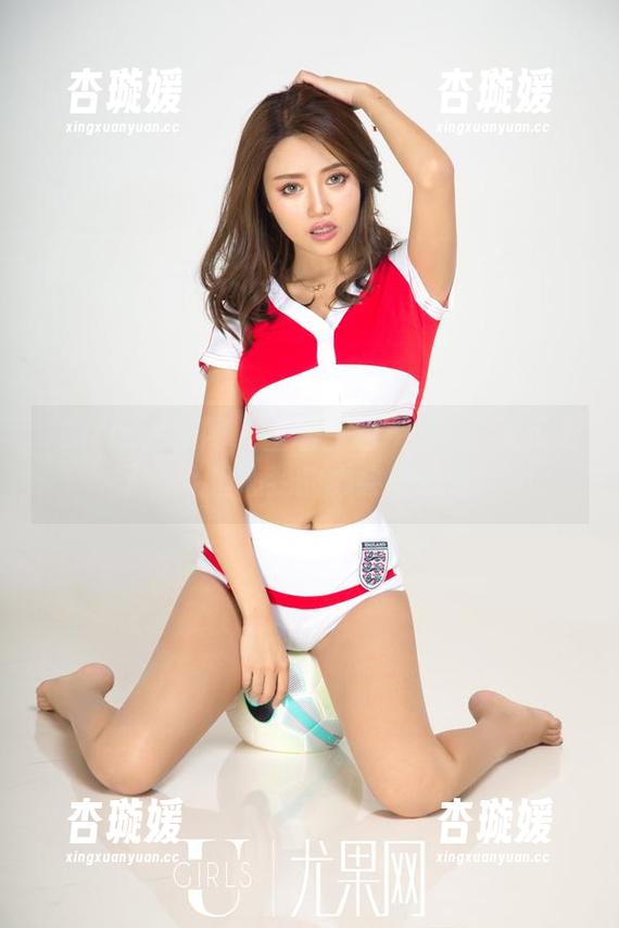 UGirls尤果网 - 查看图包：曲铭瑄太可爱了，我担心我的心会被偷走！