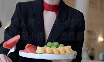 Xiuren秀人网 – 图片中的可可芝，定制丝袜搭配小俏皮，走路都带风！