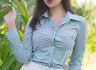 Xiuren秀人网 – 看徐莉芝Booty的写真分享，姐姐驾到，放心来瞧！