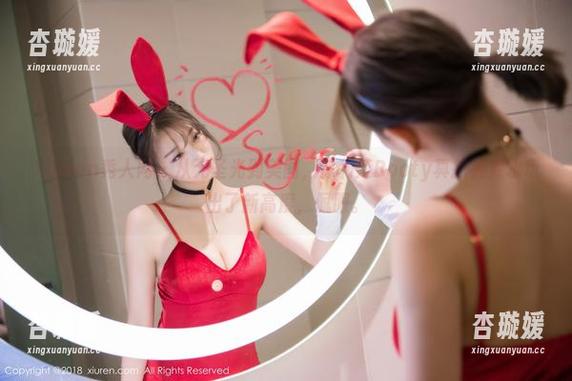 Xiuren秀人网 - 从无圣光到美图，徐莉芝Booty真把死库水玩出了新高度，佩服。