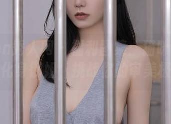 Xiuren秀人网 – 福利图集：猫咪巨臀妹妹化身御姐，挑战你的审美极限