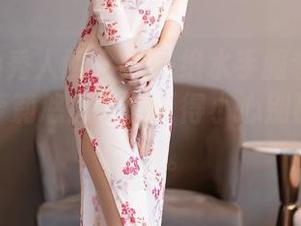 Xiuren秀人网 – 这一组水手服套图娇娇可爱，萝莉悠悠酱你可得小心别被浪打翻了哦。