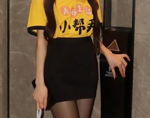Xiuren秀人网 – 合集也能有那么脱俗？金小依的无圣光套装值得耍耍。
