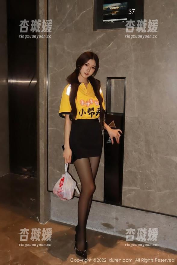 Xiuren秀人网 - 合集也能有那么脱俗？金小依的无圣光套装值得耍耍。