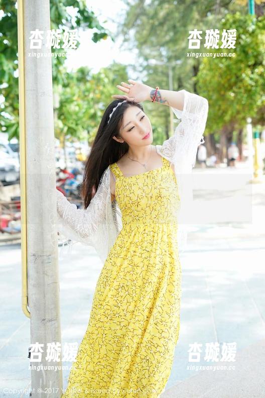 YouMi尤蜜荟 - 看到是小逗逗的美腿，我只能想说：原图带我飞！