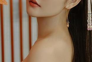 YouMi尤蜜荟 – 萌汉药baby的透明时光：美图分享，让你看得不舍得眨眼。