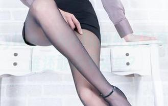 beautyleg – Anita的红裙写真合集，谁还敢说不买单？