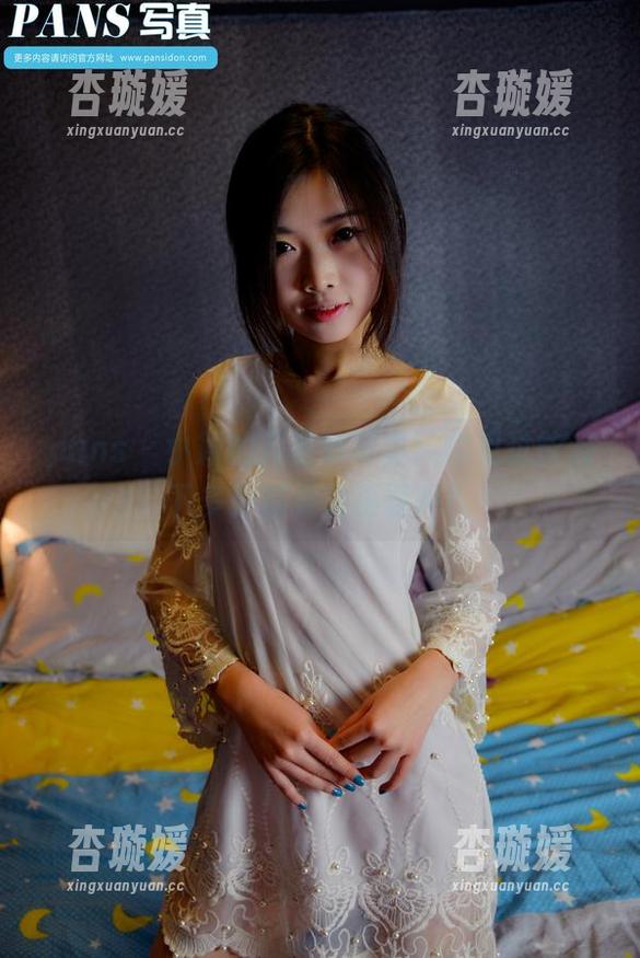 pans - 小颖的万圣节写真：你见过能装下多少糖果的巫婆吗？