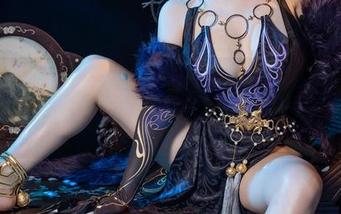 七月喵子在月食下的“幻想兽娘合集”，假装你是个斯文观看者。