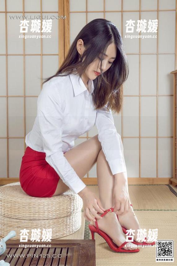 丽柜 - yuleba的裸足合集：走出云端，脚丫丫也有追求！