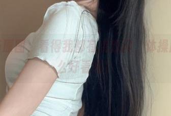 倦倦喵原图，看得我都有点想问，体操服能这么好看吗？