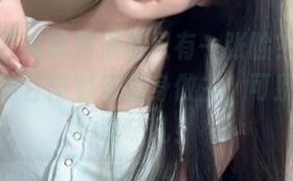 类似于“谁说倦倦喵只有一张脸？”高清写真里的甘雨魅魔翻身做主，可别小看这戏味儿！