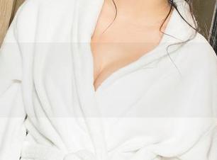 克拉女神 – 人间自有定制神级图片，佳莹一人即可满足，你信不信？