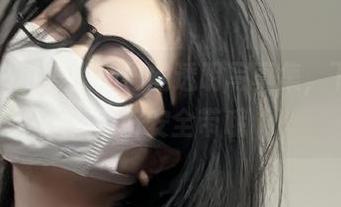 微密圈 – 可爱的肉巴的透明写真集，下载前请系好安全带哦