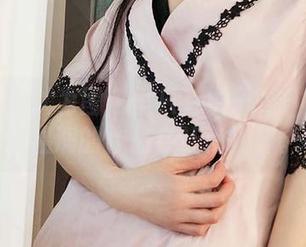 尤果网 – 以为图包里只有柚子吗？其实所有温润的作品会让你陶醉。