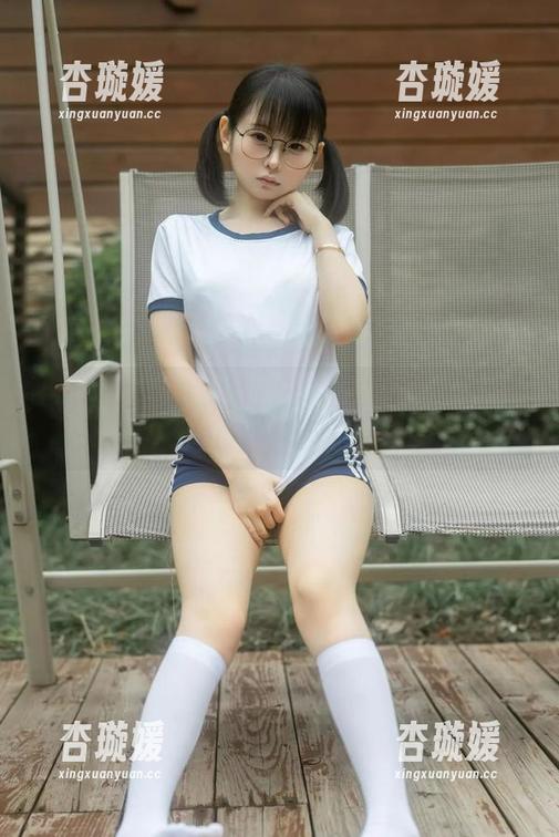 你猜说的哪个是秋月爱莉？幼水铃衣原图合集给你答案！