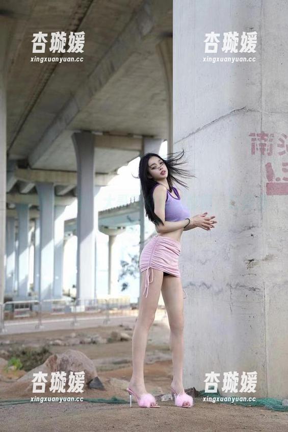 微密圈 - 徐珺大哥带你巡视校园，记得免费下载这套美照