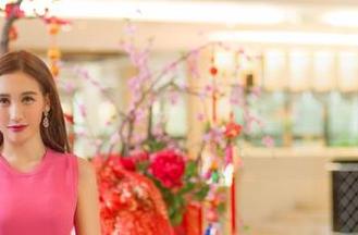 推女神 – 伍月yuer比基尼合集下载指南：成就你极简主义修图师的梦想！