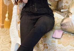 推女郎 – 曾水的体操服写真分享：这还不算运动，等我运动完再聊吧！