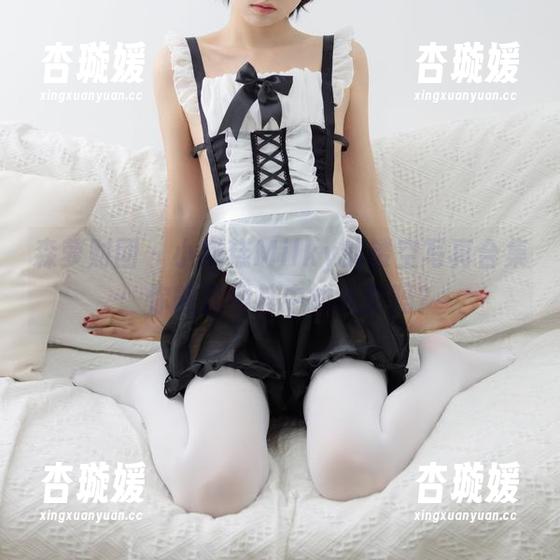 森萝财团 - 小奶糕Milky的镂空写真合集：你能找到其中的光影吗？