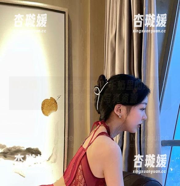 微密圈 - 黑色套装是啥？牛奶里的果汁为你解读新模式的写真资源