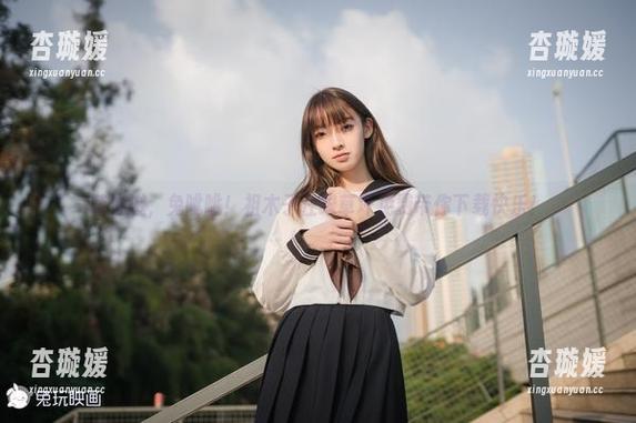 草滋滋，兔呲呲！祖木子在绿草坪免费带你下载快乐！