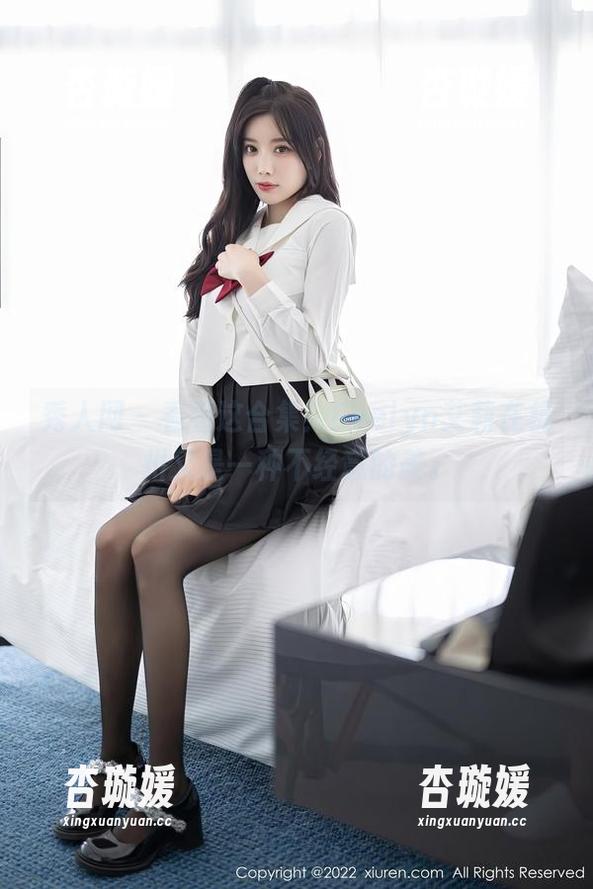 秀人网 - 看看这合集！Evelyn艾莉在杭州又是一种不经意的美。