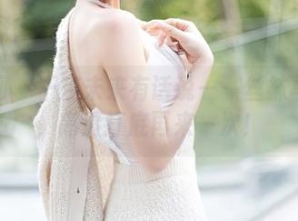 秀人网 – 千夜未来有话说——丝袜写真集，高清打底再来一次！