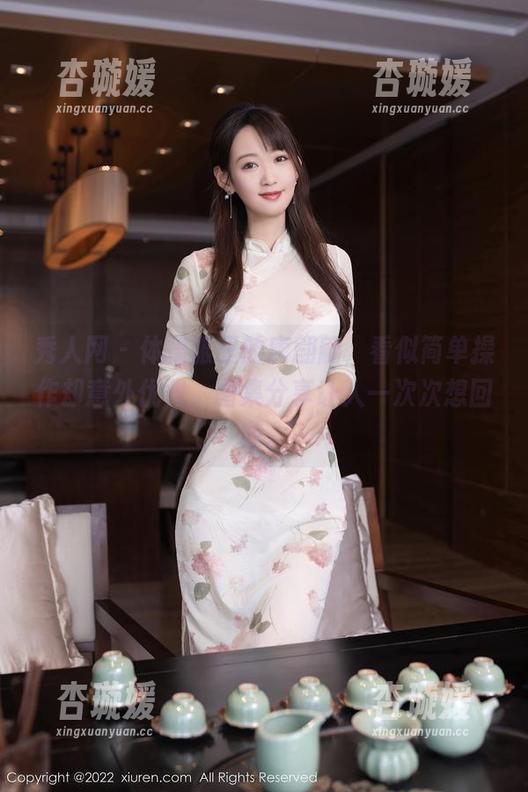 秀人网-唐翩翩 秀人网 - 体操服里的唐翩翩,看似简单操作却意外优雅,图集分享让人一次次想回味。