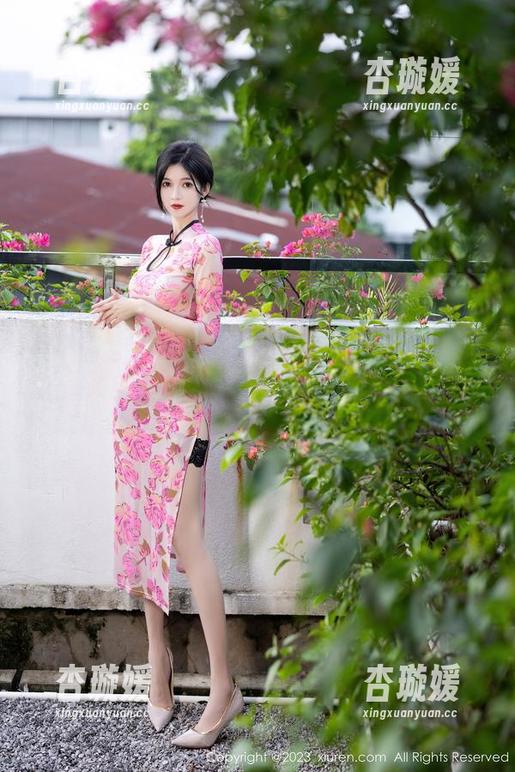 秀人网 - 免费和果儿victoria的泳衣照片，还是蛮有夏季氛围的吧？