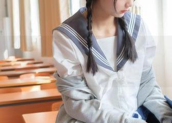 稚乖画册 – 翻看赤西夜夜最新图册，套装不只是衣服，感觉还有种说不出的情调。
