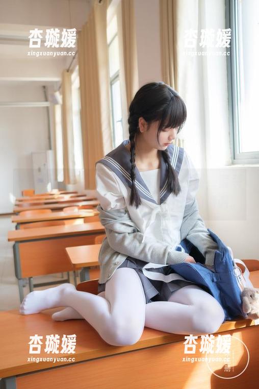 稚乖画册-赤西夜夜 稚乖画册 - 翻看赤西夜夜最新图册,套装不只是衣服,感觉还有种说不出的情调。
