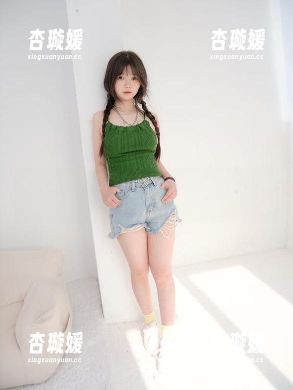 紧急企划 - 看到林书辞的女仆图，我都想要个私人女仆了。