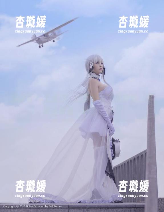 菠萝社 - 王语纯，这眼镜搭配得真妙，写真分享是一种责任啊～