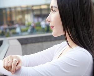 蜜桃社 – 啊哦，小魔女lily的全套运动作品，是要为她的粉丝特供吗？