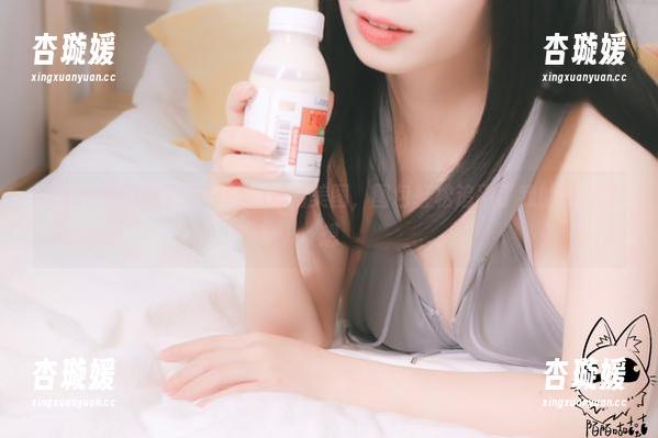 一整天浏览陌陌咕咕咕的旅拍美图，图包轻松追平了我的旅游梦想