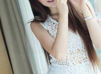 青豆客 – “婚纱”之所以美，因为王语纯照片里的我不上镜，哈哈。