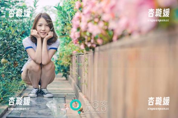 青豆客 - 穿着内衣的莫雅淇，无圣光的日常，图集别有深意
