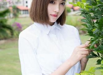 魅妍社 – 宜家木桌下的Mieko林美惠子，透明感太强，在线等，心肝都在抖！