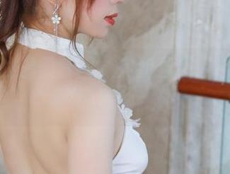 鹿野希的温柔套图，宛如春风轻拂过皮肤的那种。
